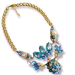Costume Jewelry Blue Necklace